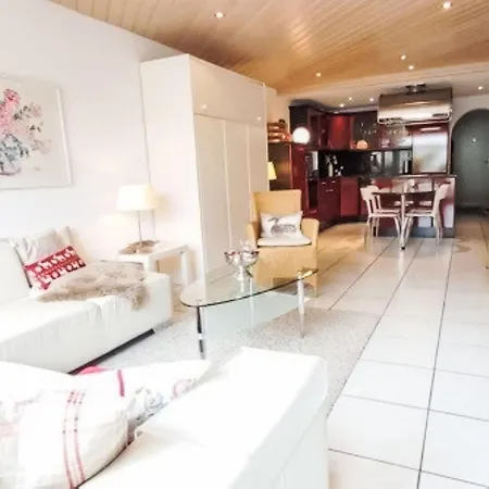 Center Communal 1d By Interhome